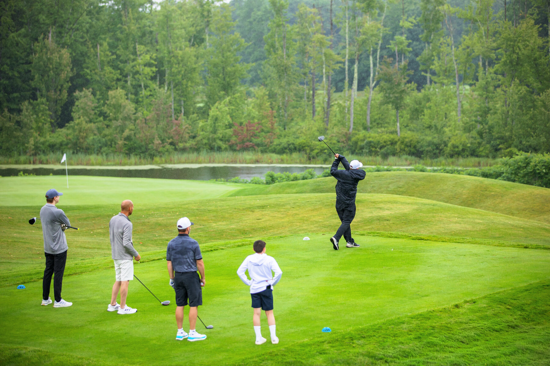 Group golf lesson at The Oaks